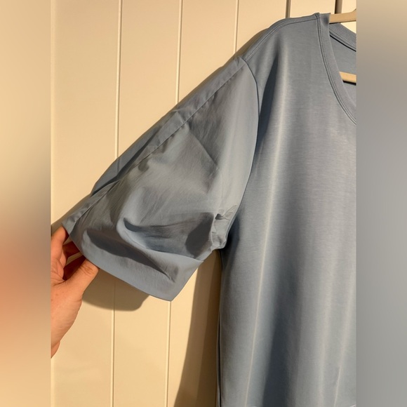 ATHLETA HERON BLUE HARLOW HYBRID TEE-LIGHTWEIGHT-COTTON/POLY BLEND XL NWOT - Picture 2 of 5